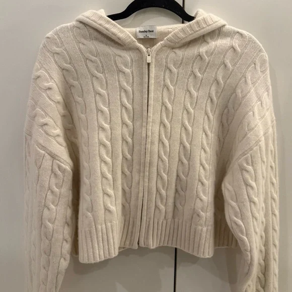 Aritzia Sunday best cable knit cream zip up sweater - Picture 3 of 7